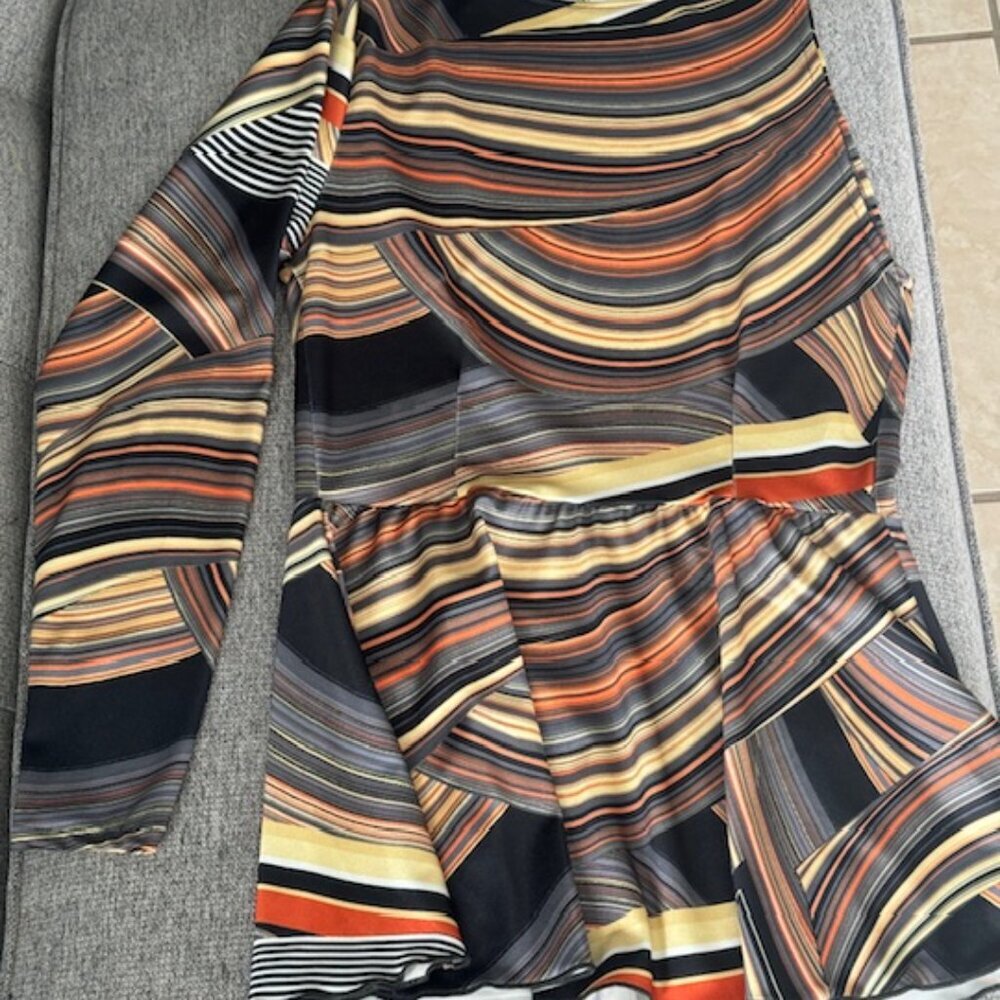 ONE SHOULDER TOP - SIZE LARGE - DESIGNER LETICIA DOMINICCI